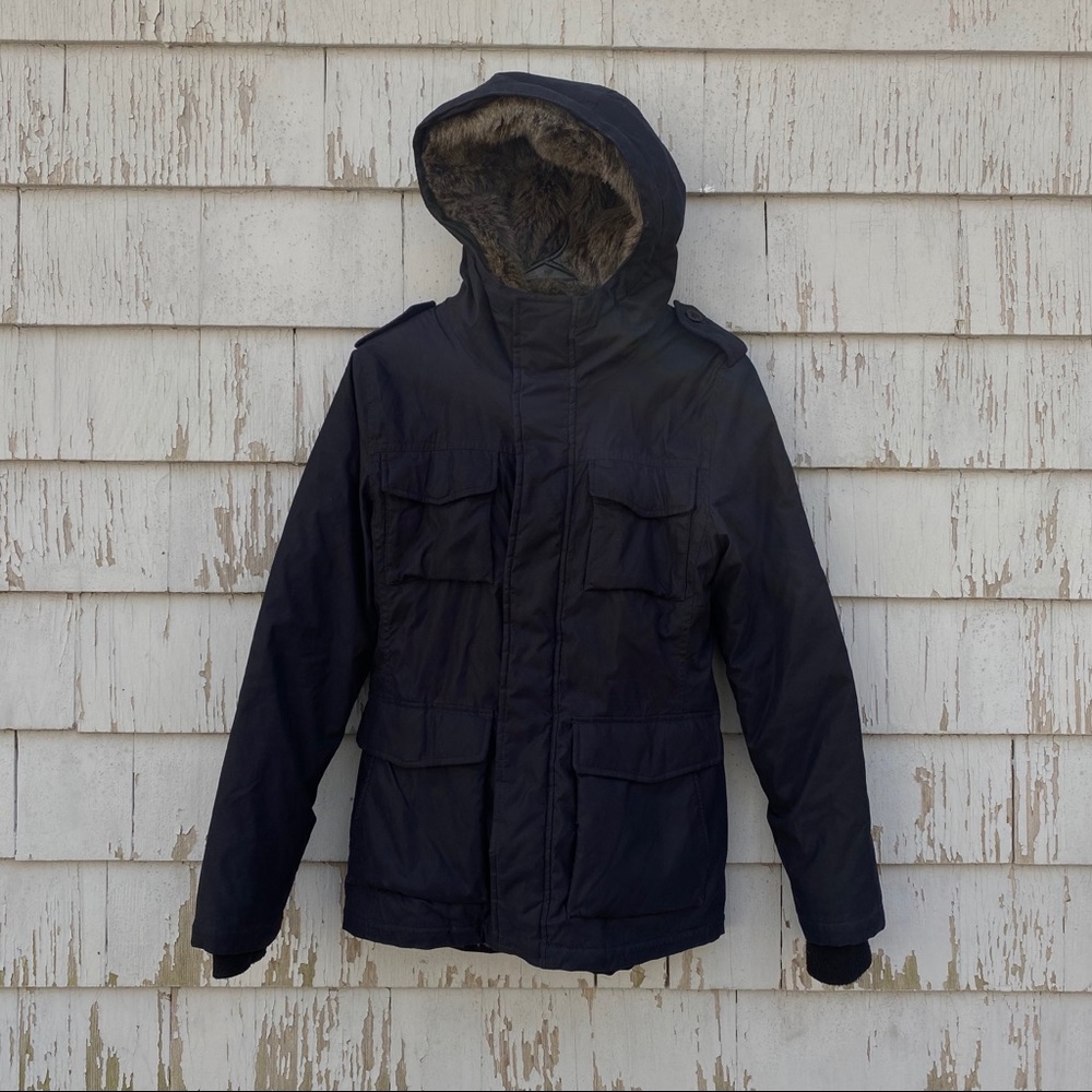 Aritzia TNA Niseko Parka Black Size Small
